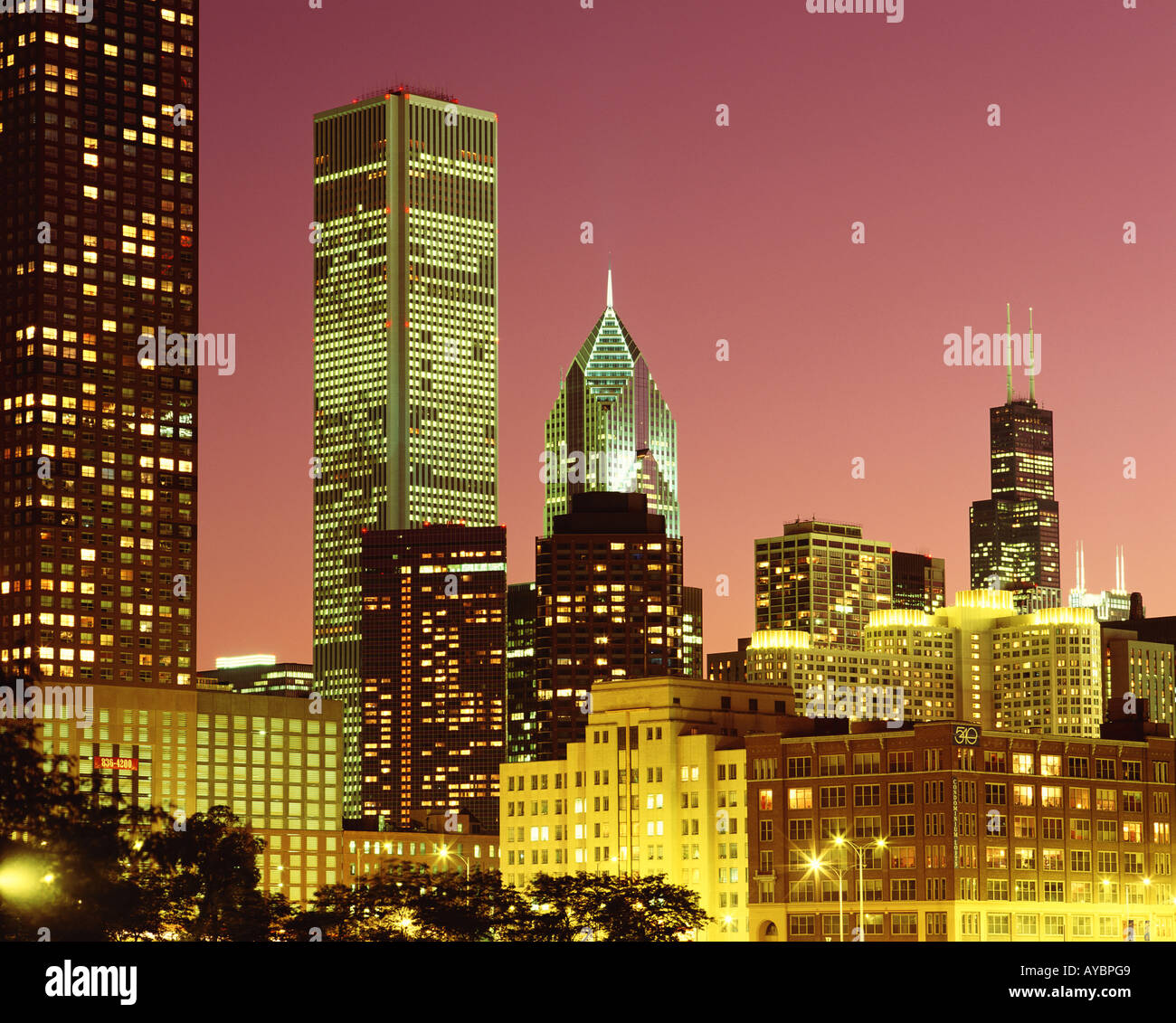 USA ILLINOIS CHICAGO AMOCO BUILDING TWO PRUDENTIAL PLAZA SEARS TOWER 