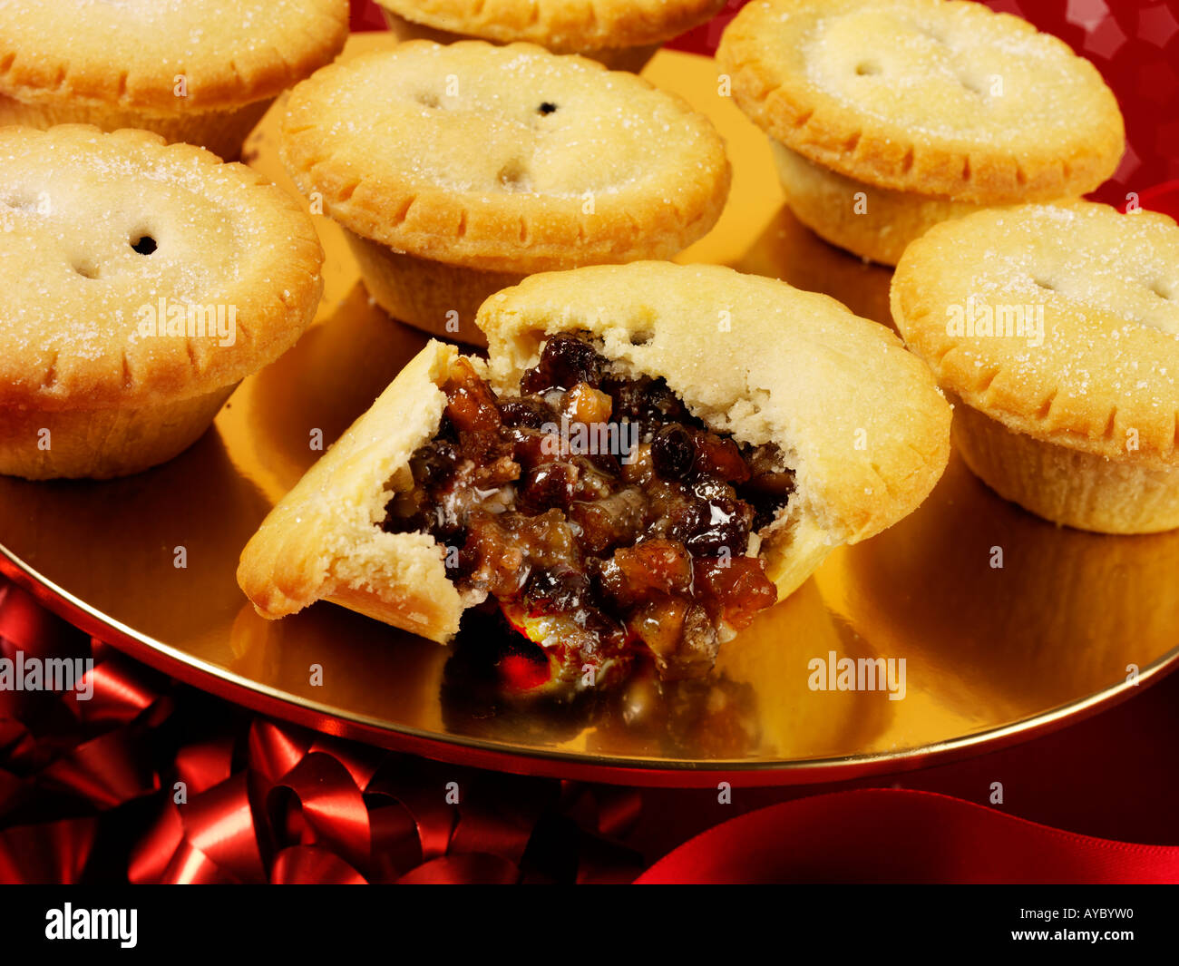 CHRISTMAS MINCE PIES Stock Photo - Alamy