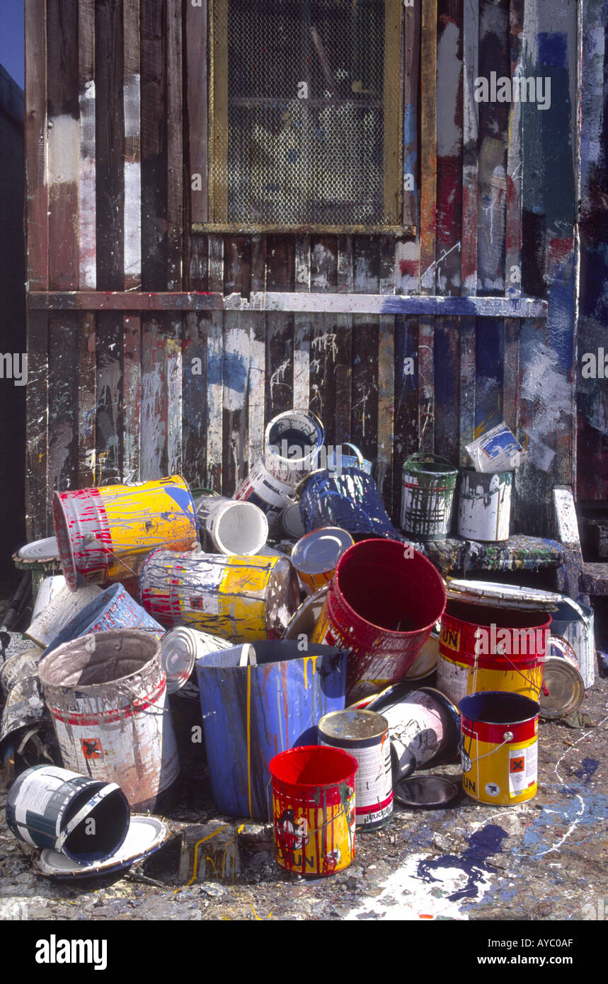 Paint shop rubbish dump Stock Photo Alamy