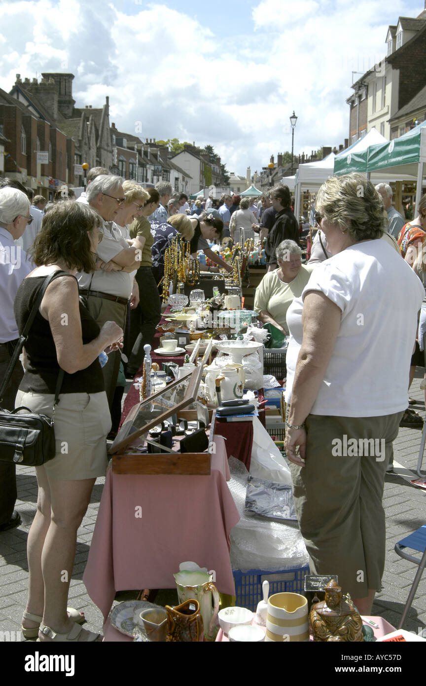 buyers and sellers an West Malling Farmers market Stock Photo