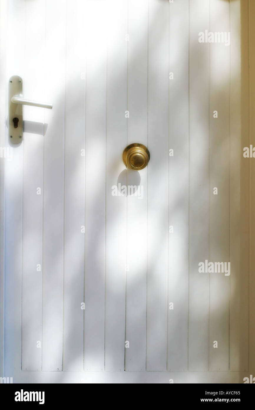 Door to door hi-res stock photography and images - Alamy