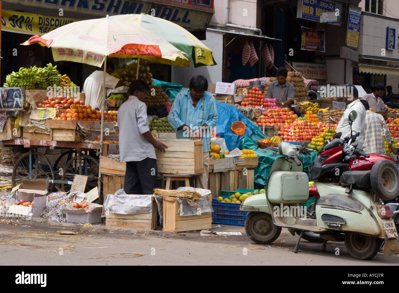 Indian street market in Bangalore India Stock Photo Alamy