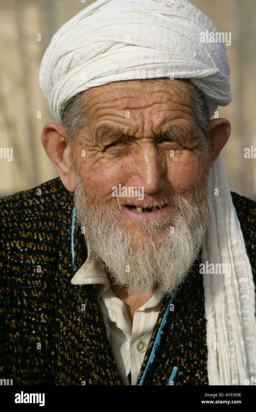 Uzbekistan male uzbek hi-res stock photography and images - Alamy