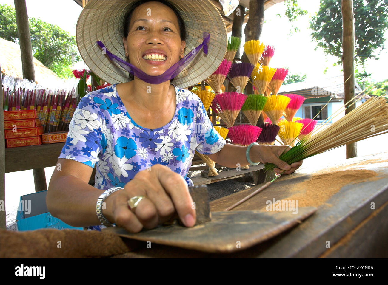 Vietnamese handmade incense sticks hi-res stock photography and images ...