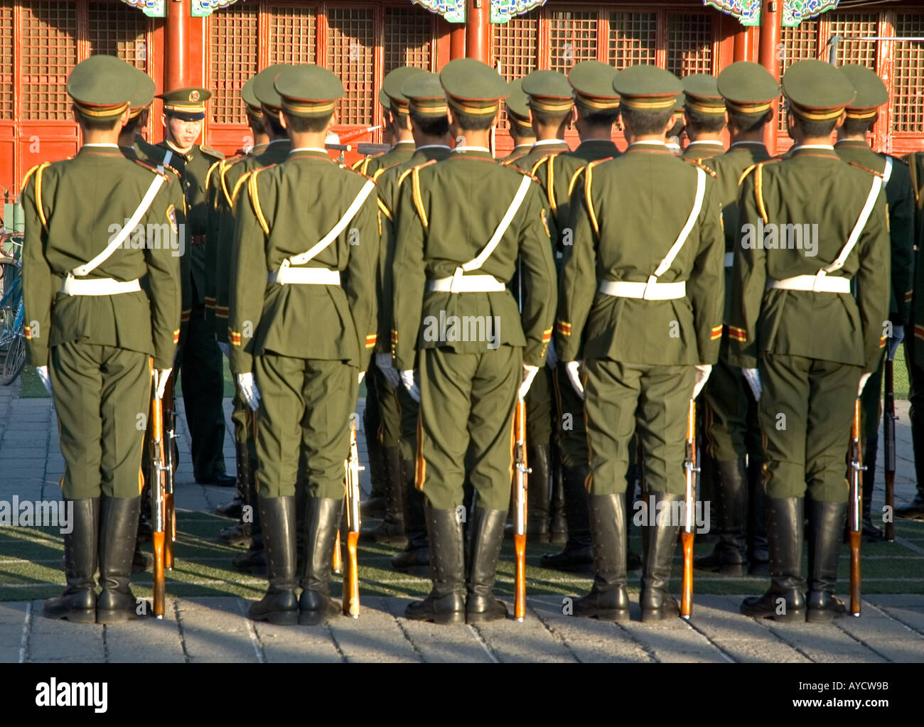 Soldiers practising military exercises near Beijing’s Forbidden City and Tiananmen square, China Stock Photo
