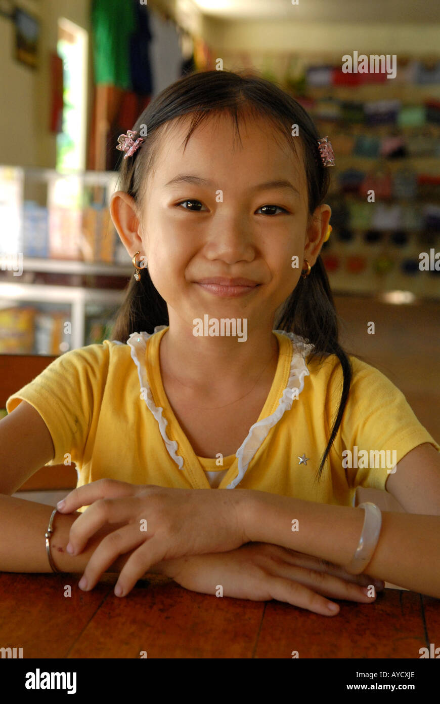Vietnamese child hi-res stock photography and images - Alamy