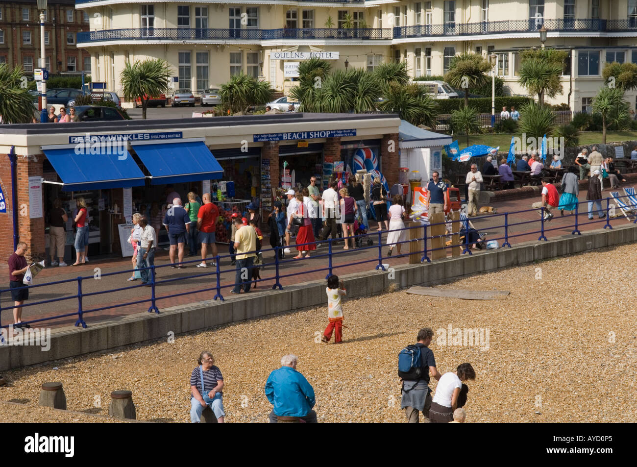 Busy beach shops at Eastbourne Stock Photo Alamy
