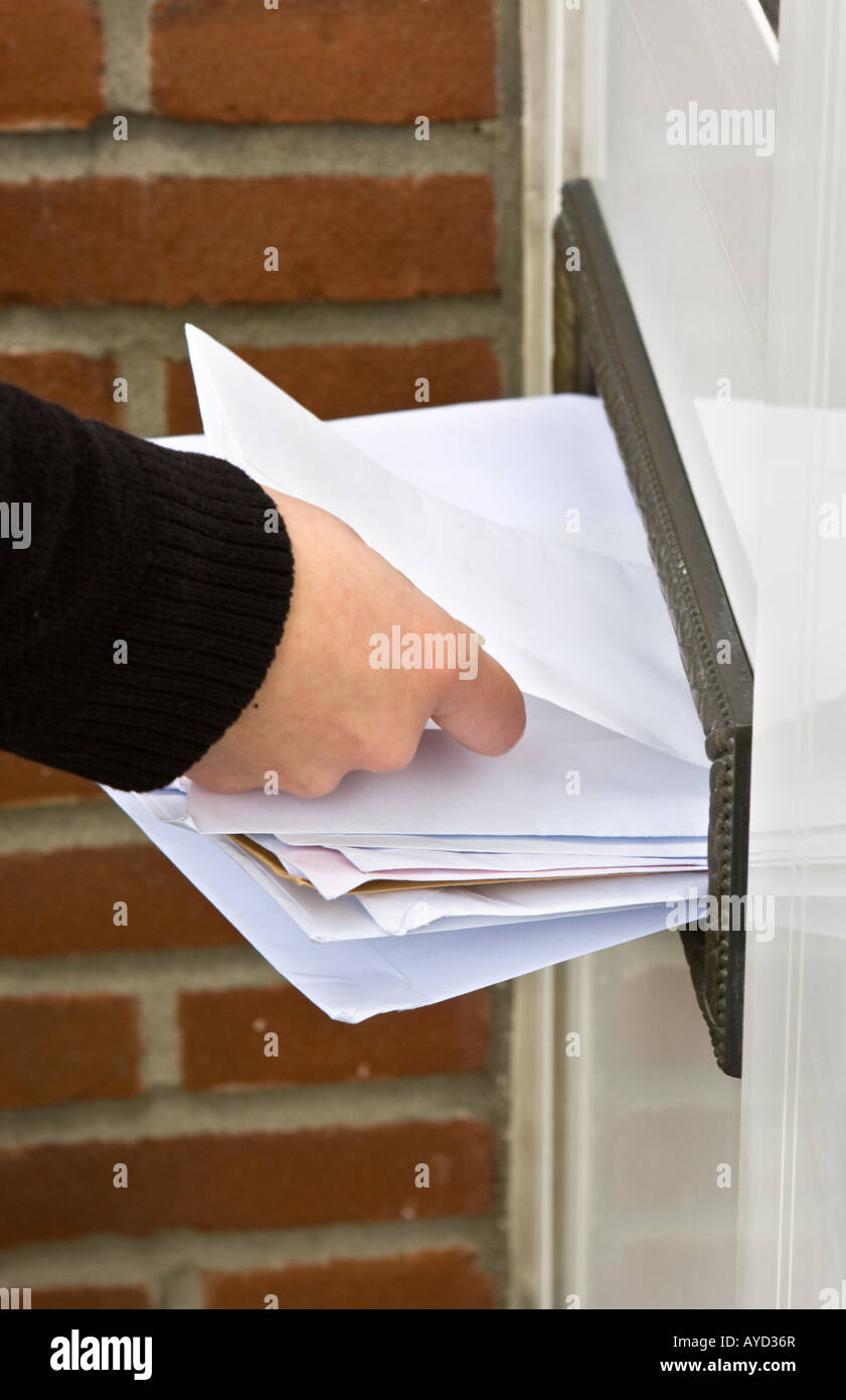Letter postman hand hires stock photography and images Alamy