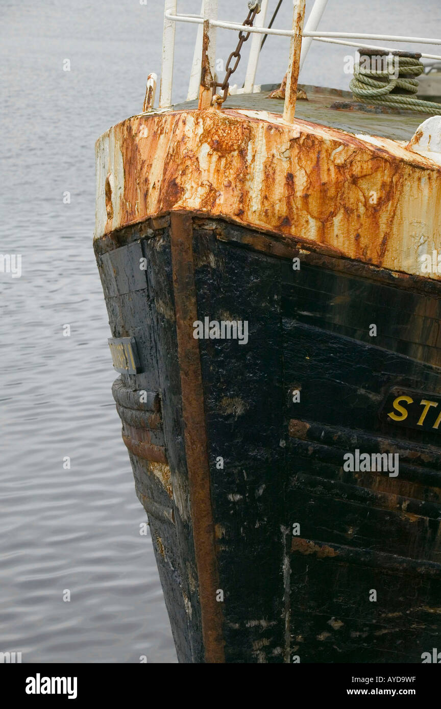 Rustin Boat Rusty steel boat hull abandoned hi-res stock photography and images - Alamy