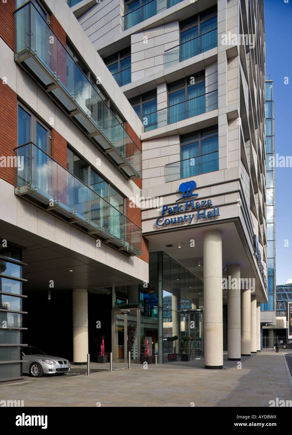 Park Plaza County Hall Hotel Apartments Stock Photo Alamy