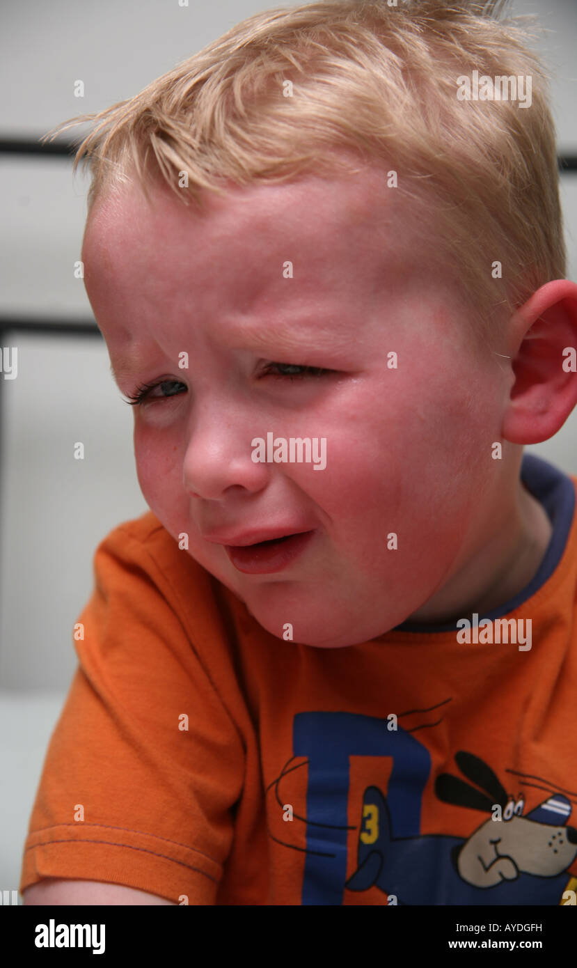 Children throwing tantrum hires stock photography and images Alamy