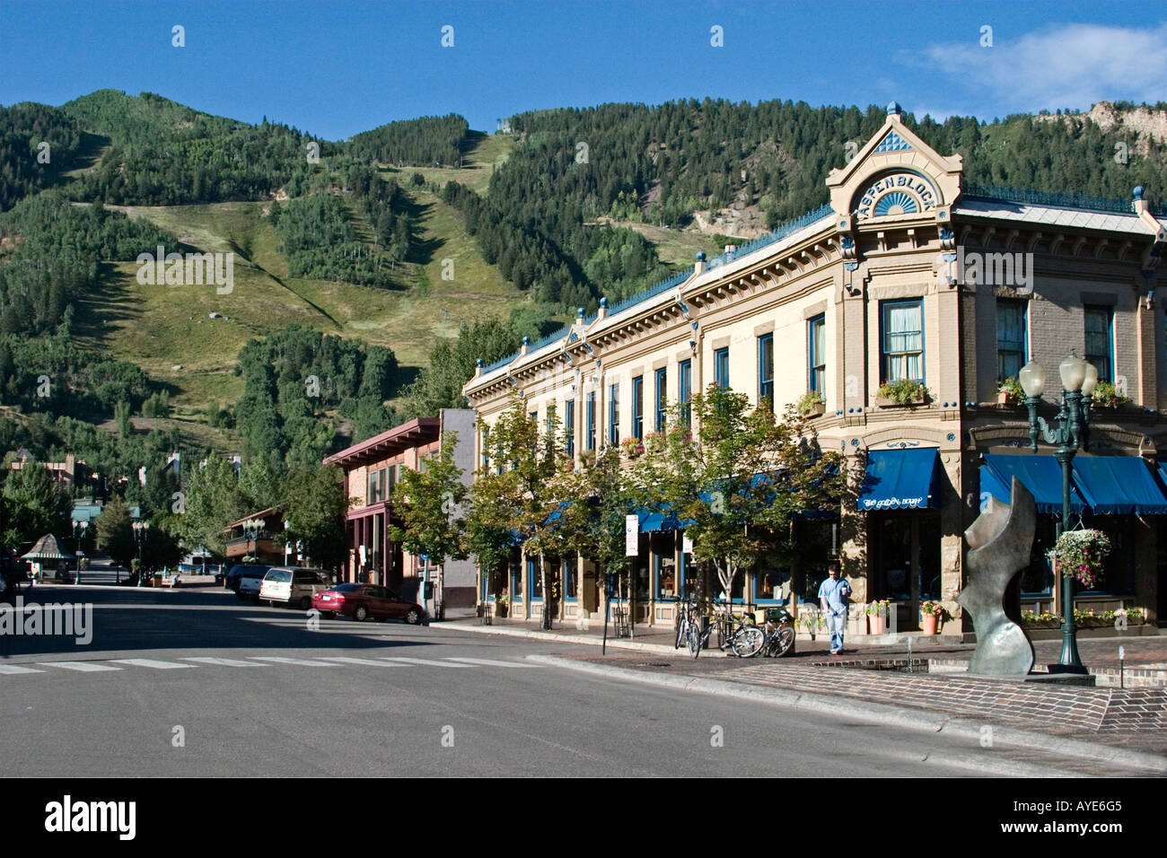 Downtown street in Aspen Colorado Stock Photo Alamy