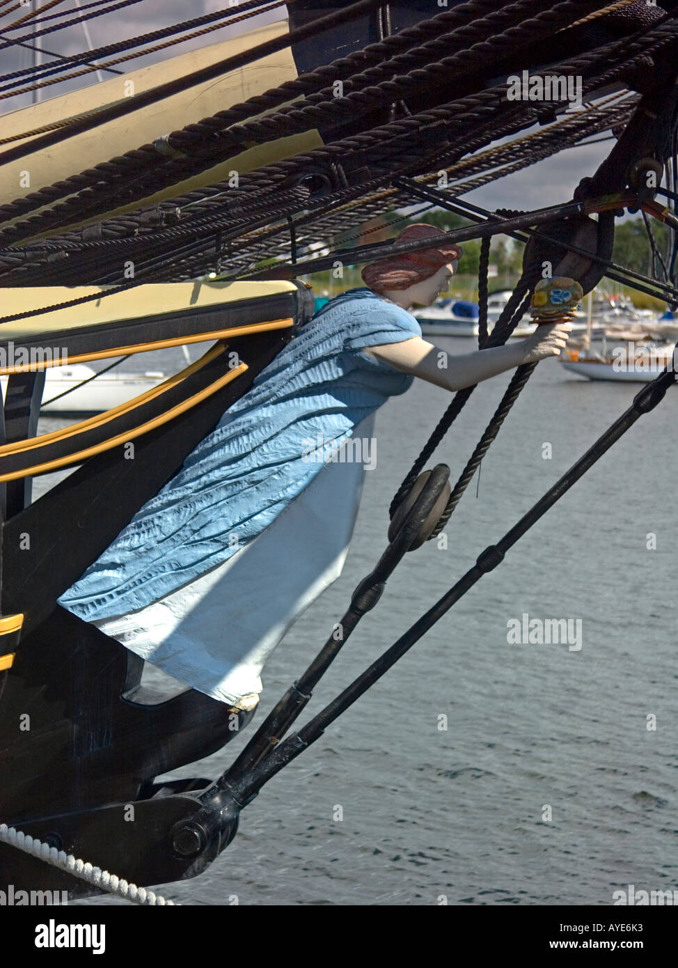 Carved figurehead on bow ship hires stock photography and images Alamy