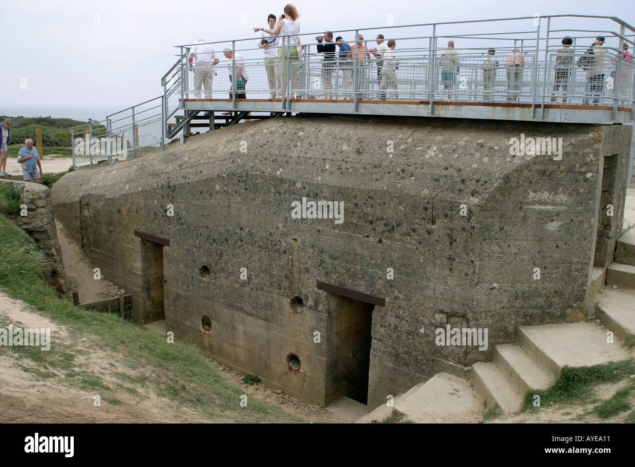 german-pillbox-at-pointe-du-hoc-now-also-a-viewing-platform-for