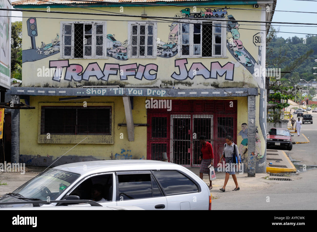 Shoppers In Ocho Rios Jamaica Stock Photo Alamy