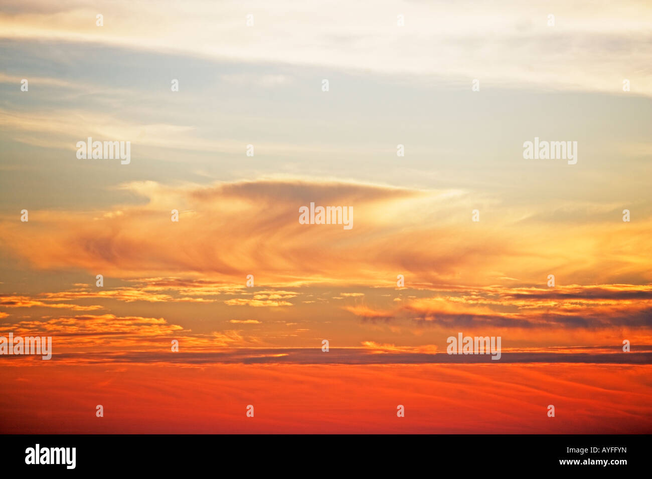Beautiful sunset sunrise sky hi-res stock photography and images - Alamy