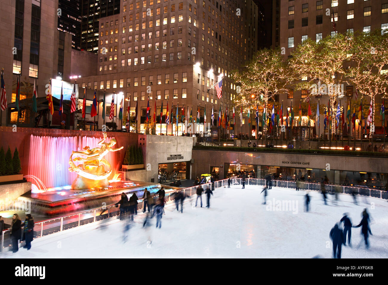 Ice Skating at Rockefeller Center, New York City Stock Photo Alamy