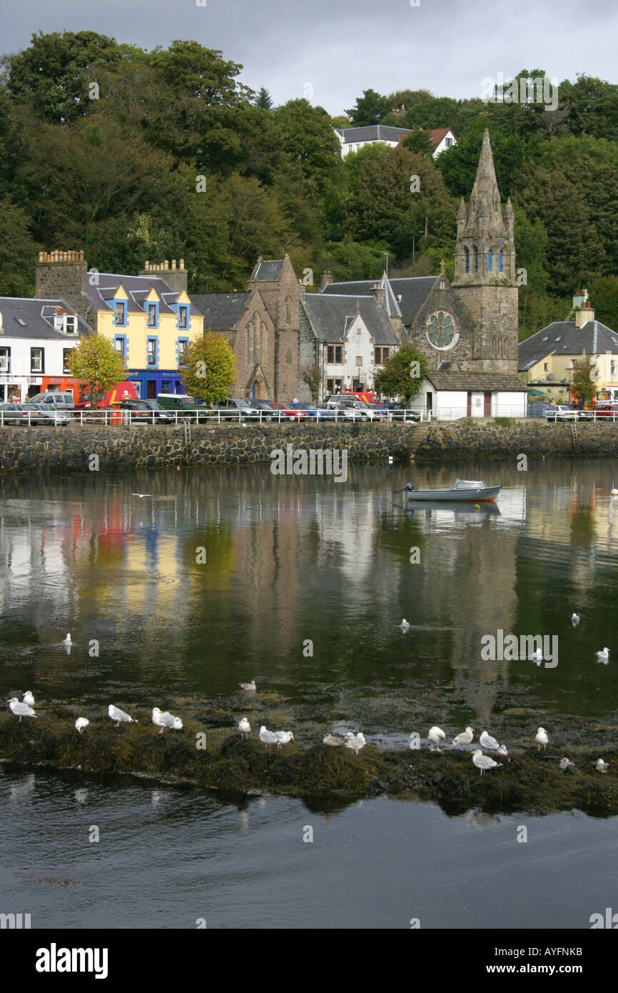 The harbour at Tobermory on the island of Mull, Scotland Stock Photo
