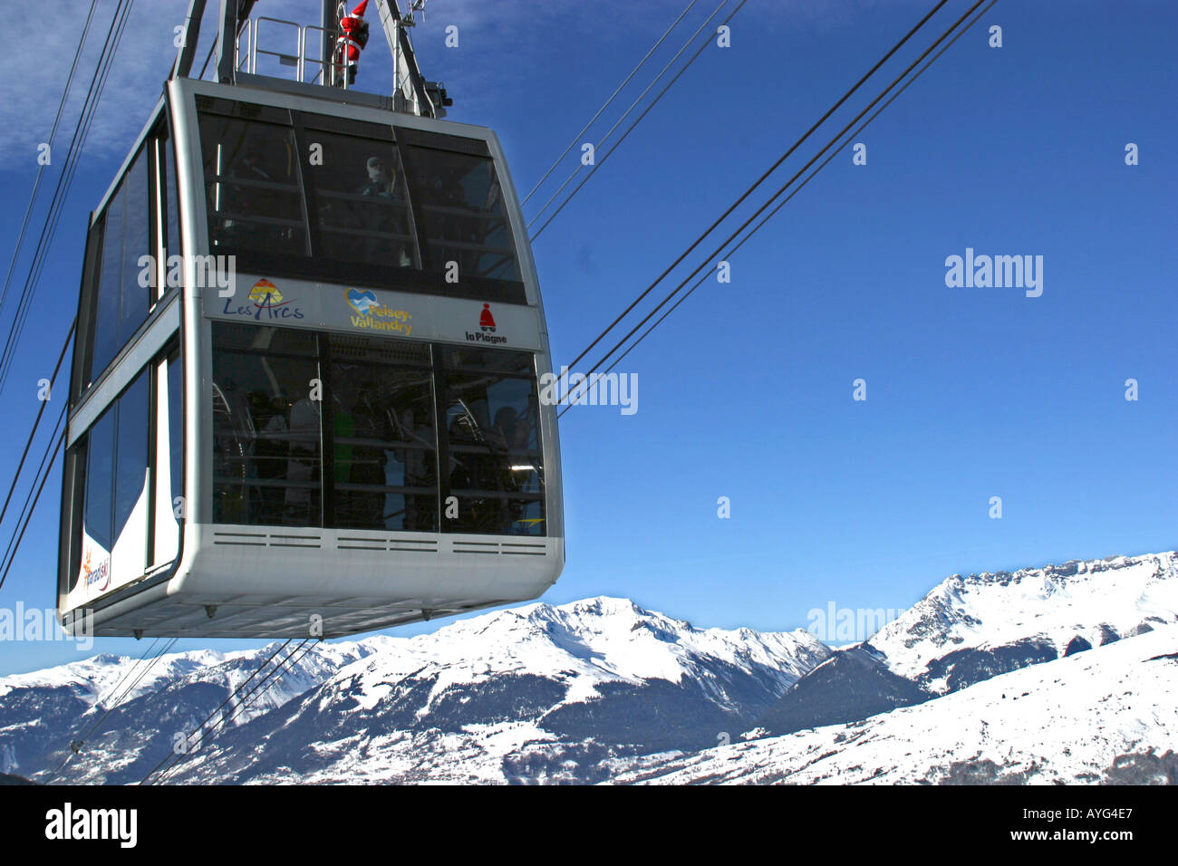 New double decker cable car between Les Arcs and La Plagne ski resorts in  France Stock Photo - Alamy