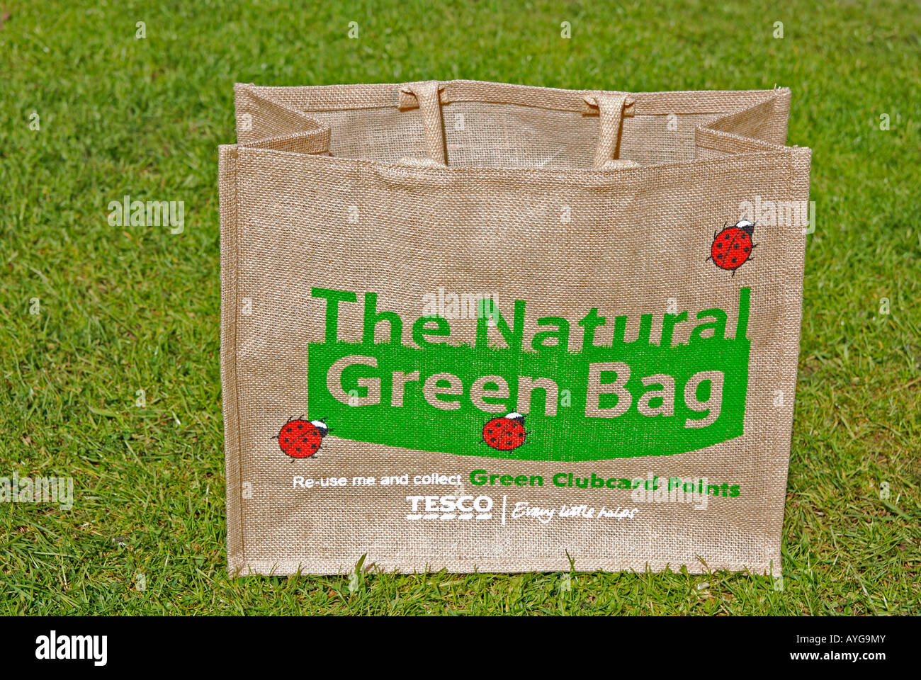 tesco green shopping bag outside on a lawn Stock Photo