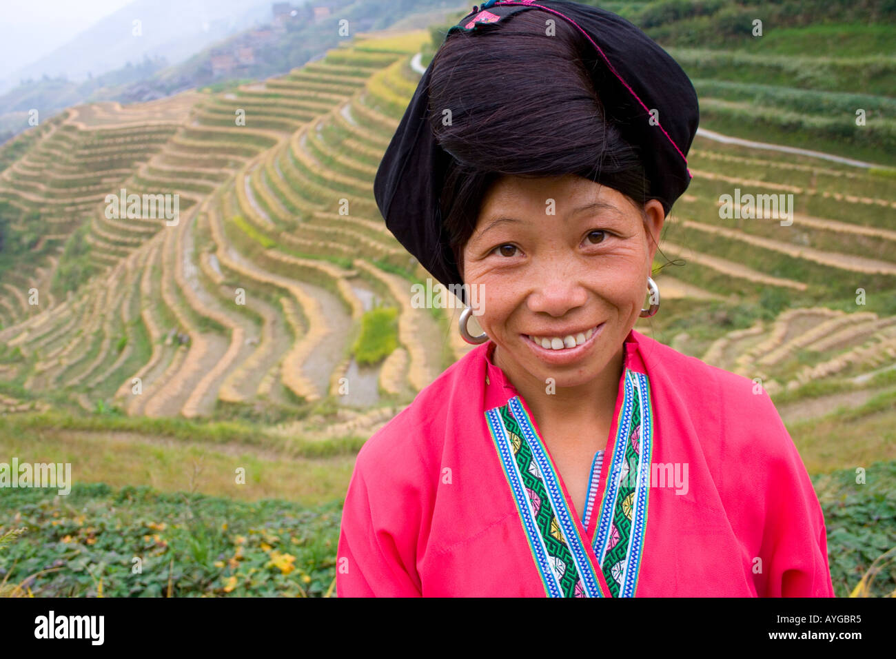 Long Haired Yao Minority Women in the Rice Terrace Fields Ping An Longsheng China Stock Photo