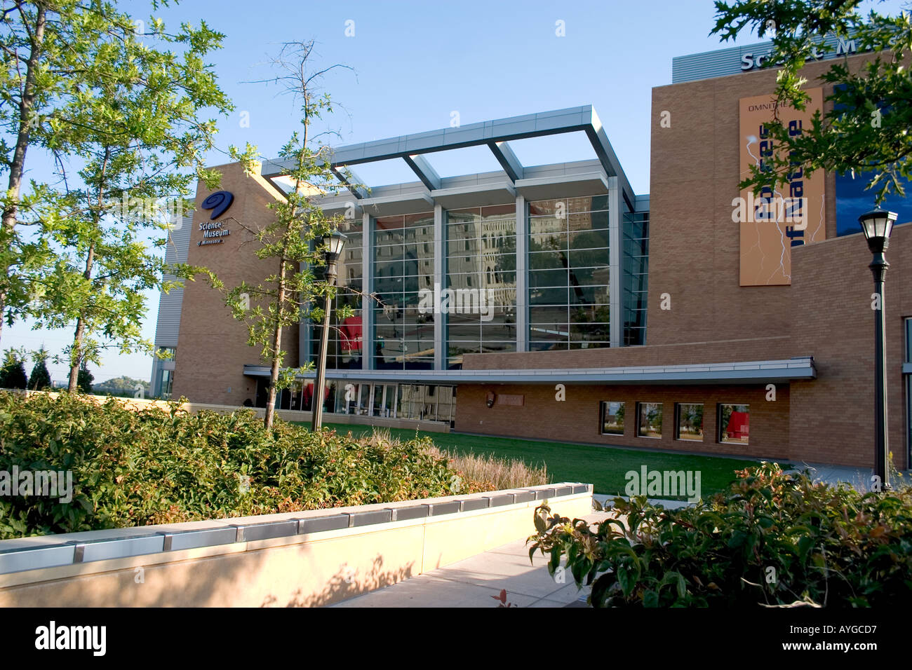 St Paul Minnesota MN USA Entrance to Science Museum Stock Photo Alamy