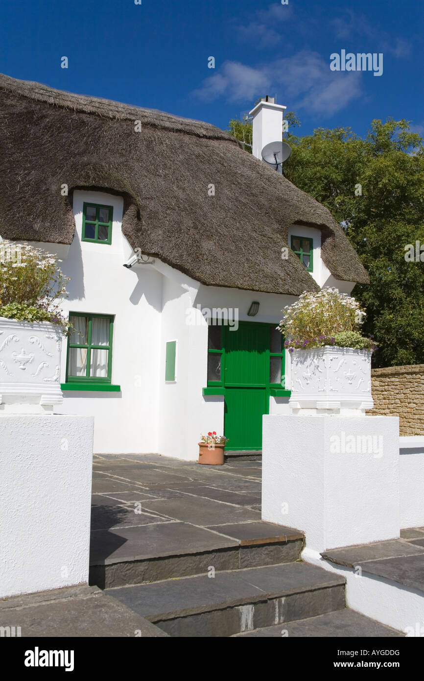 Thatched Cottage Dunmore East County Waterford Ireland Stock Photo Alamy