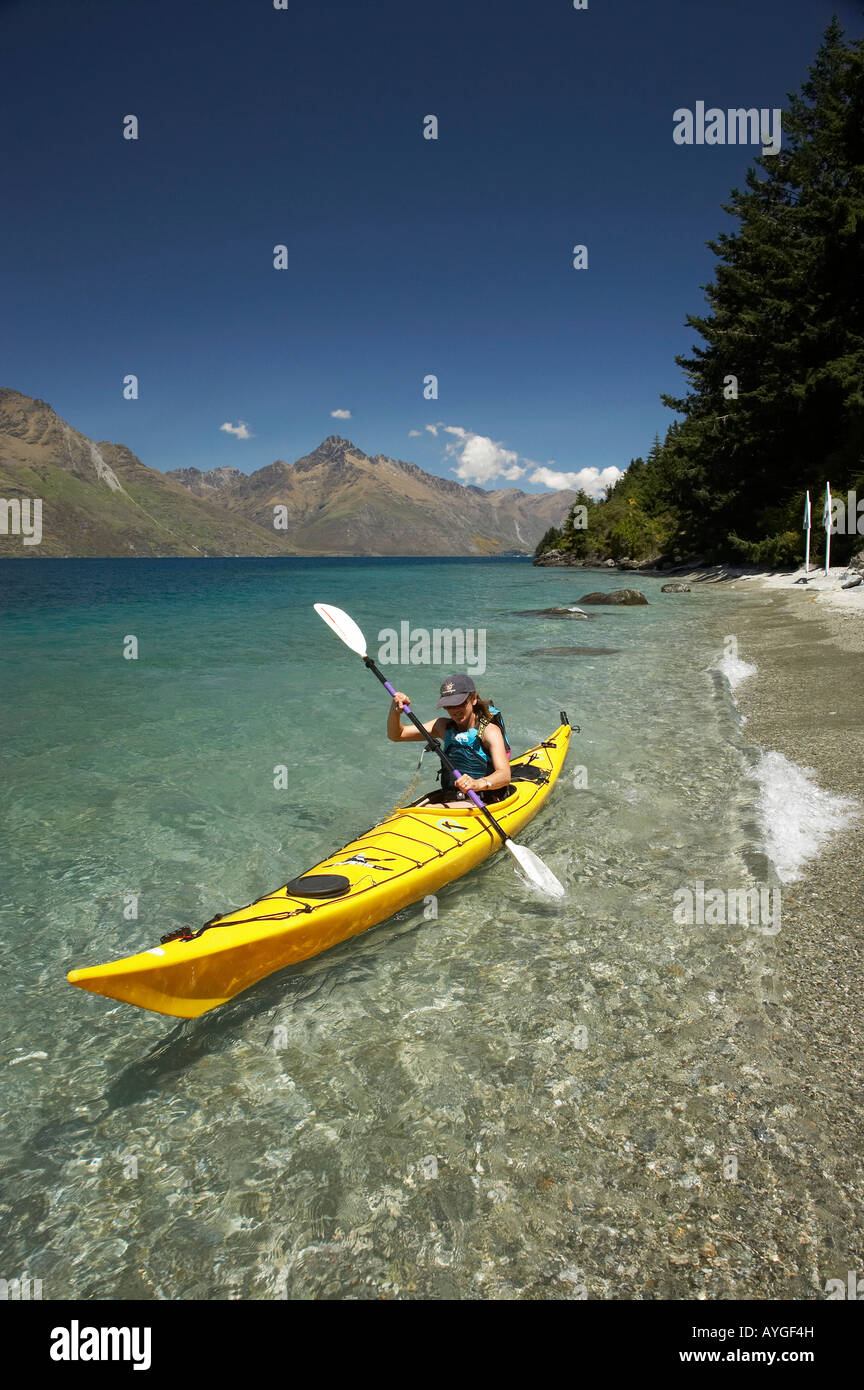 Kayak Lake Wakatipu Queenstown South Island New Zealand Stock Photo Alamy