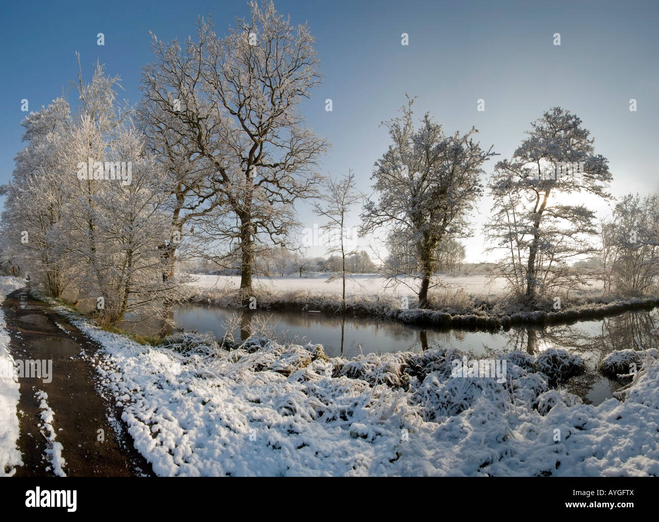 A snow covered rural landscape in the countryside Stock Photo - Alamy