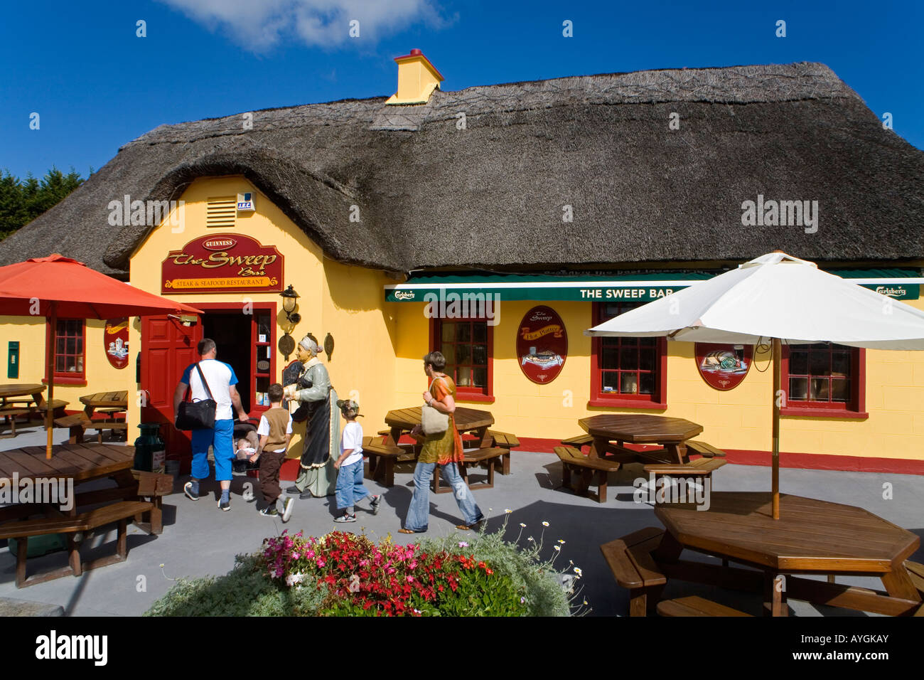 Sweep Pub Kilmeaden Village County Waterford Ireland Stock Photo Alamy