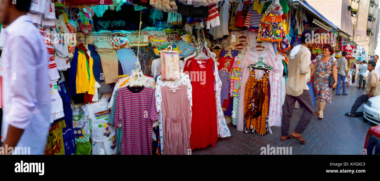 Dubai UAE People Shopping Clothes Souk Stock Photo - Alamy