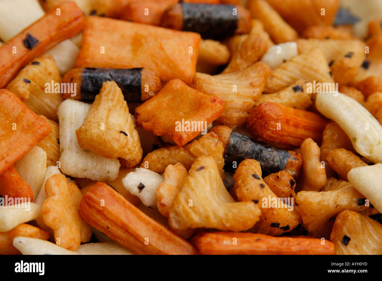 Japanese Rice Crackers free-images-dish-stack-breakfast-biscuit-dessert-eat-cracker