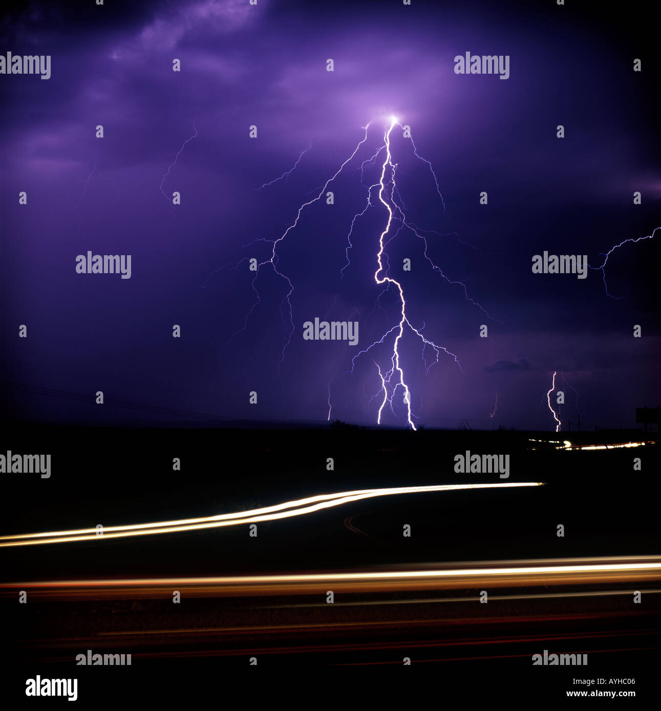 Car headlights night distant hires stock photography and images Alamy