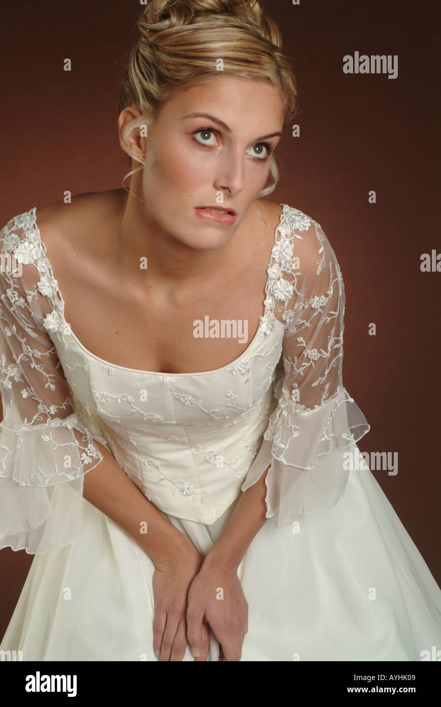 Braut im Hochzeitskleid Stock Photo