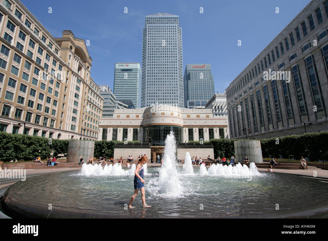 1 canada square, cabot, square, water, fountain, london docklands canary wharf england, uk, gb