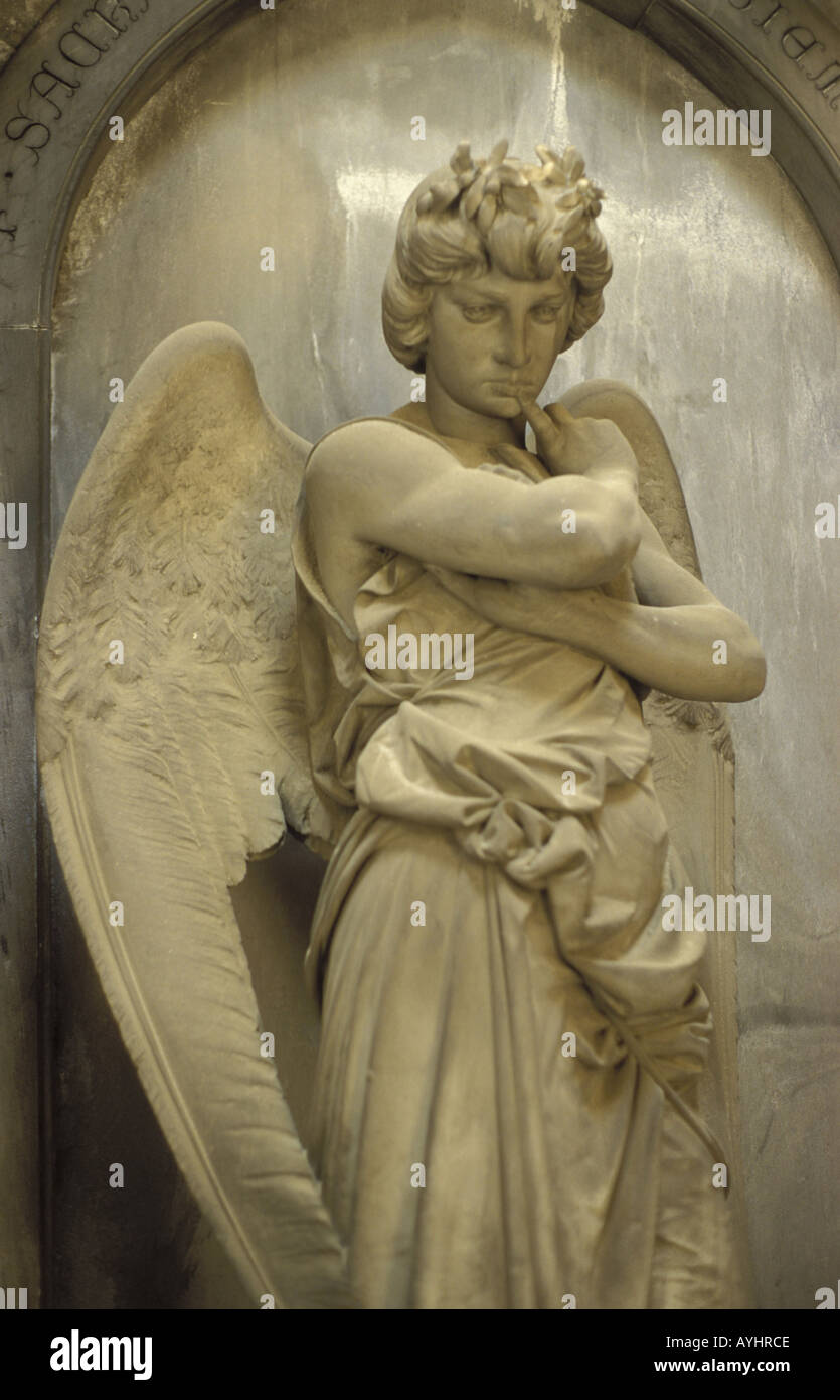 Engel Friedhofsskulptur in Genua Italien Stock Photo