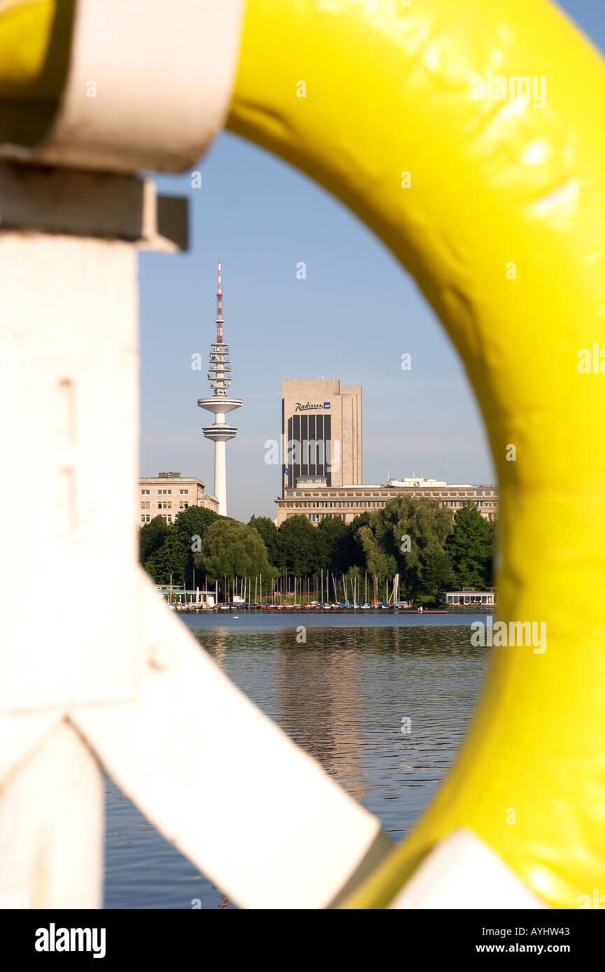 Blick durch einen gelben Rettungsring Alster und Fernsehturm Hamburg Stock Photo