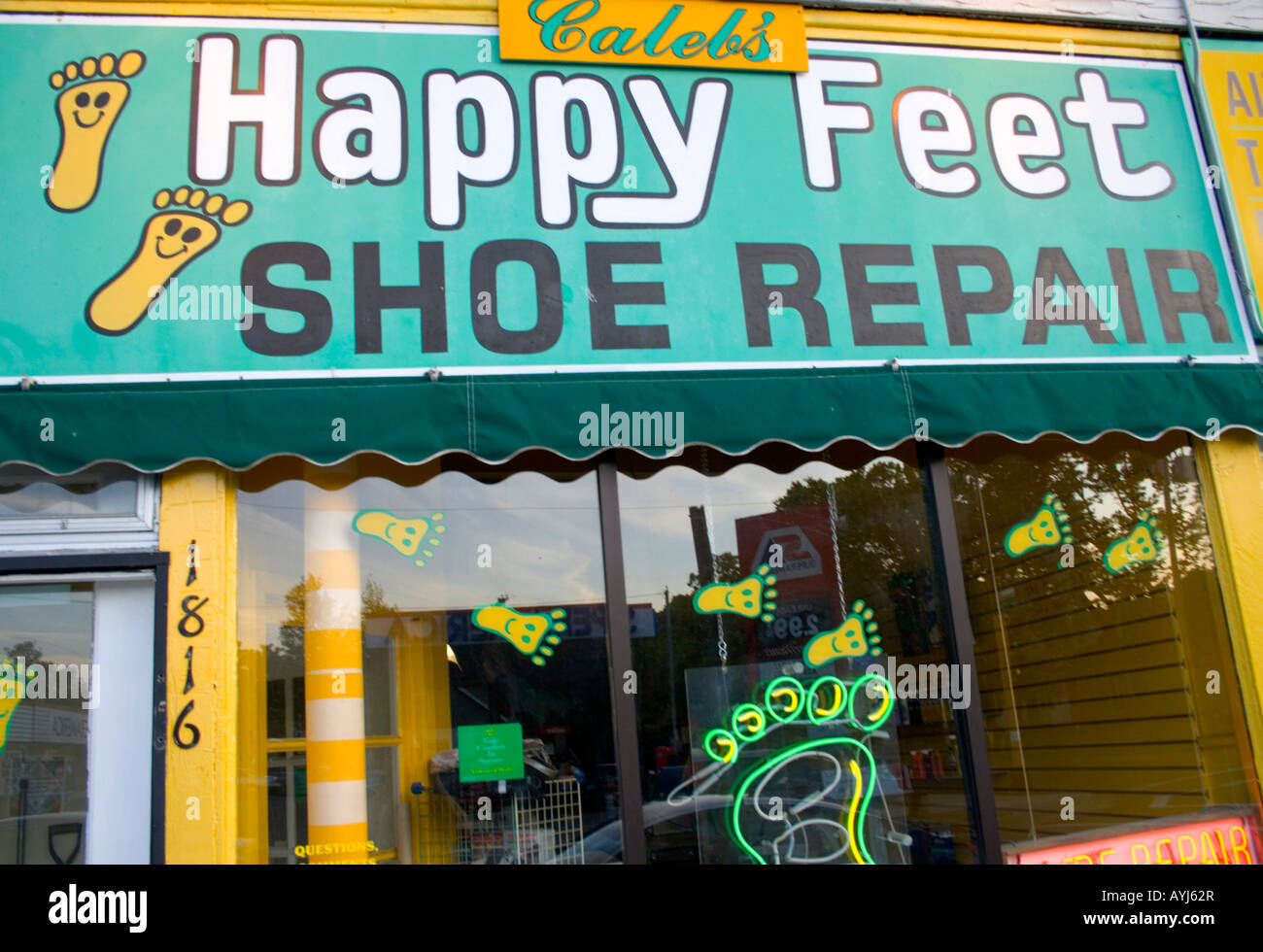 happy feet shoe shop