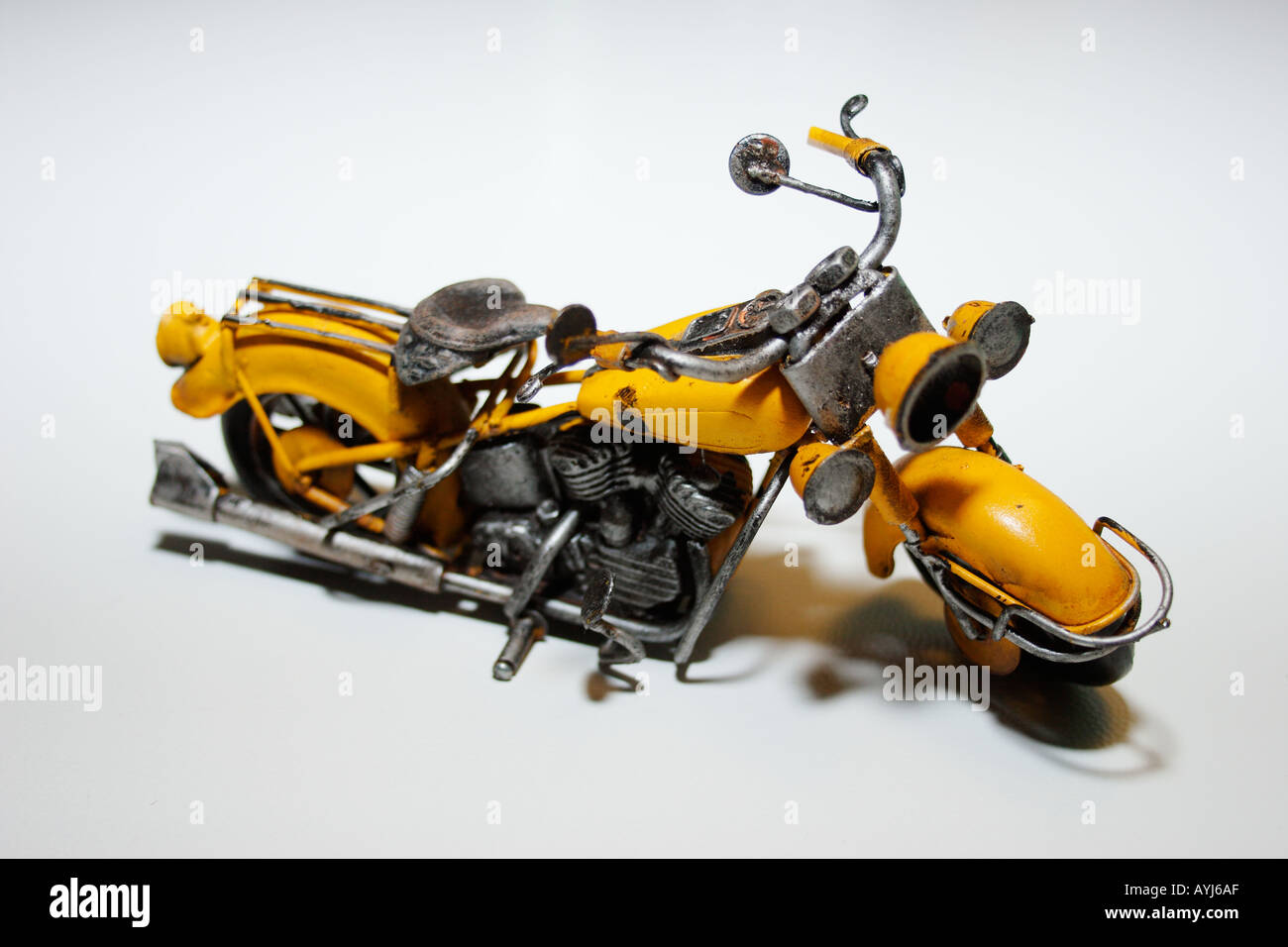Miniature motorcycle fotografías e imágenes de alta resolución - Alamy