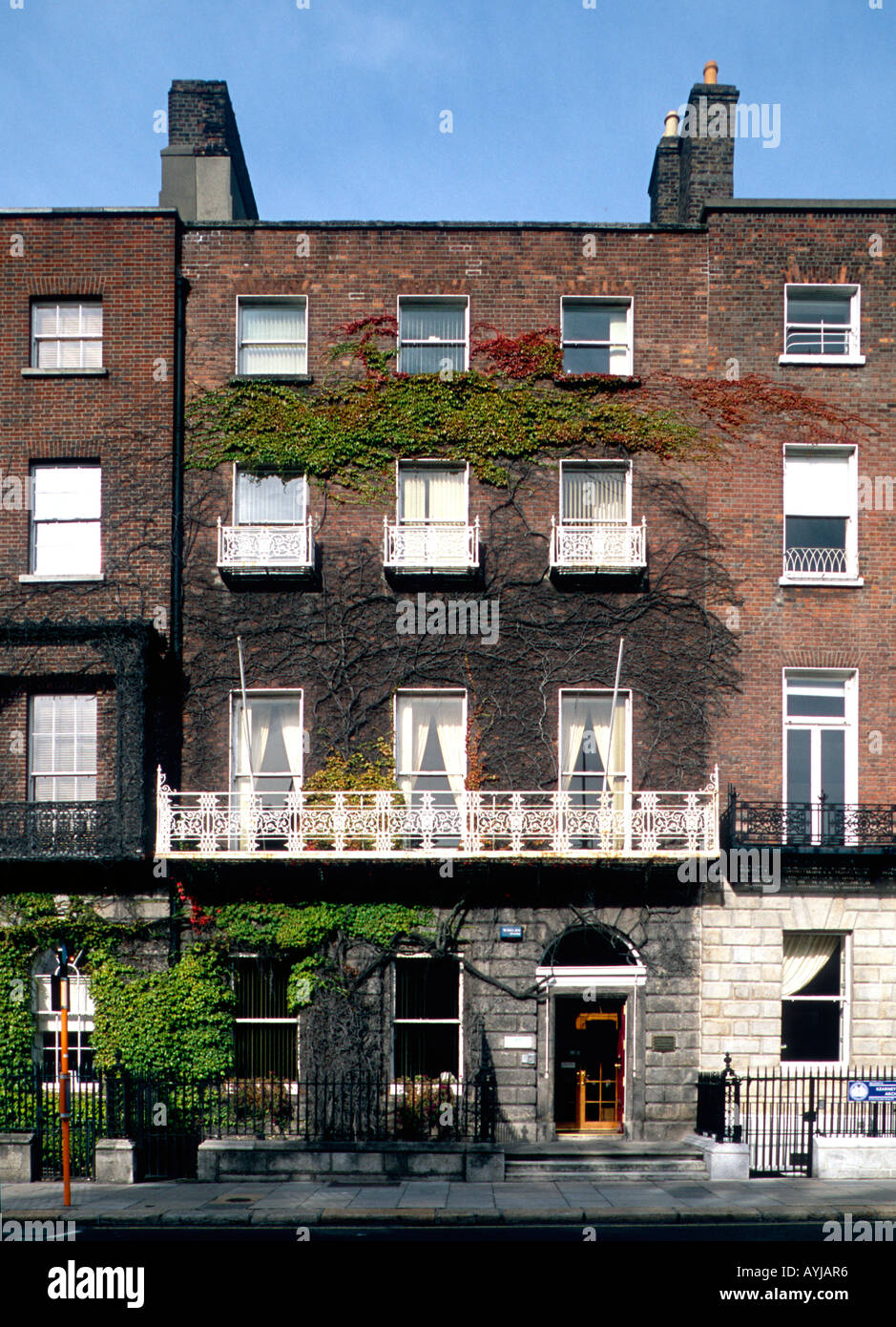housing, Merion Square, Dublin, Ireland Stock Photo Alamy
