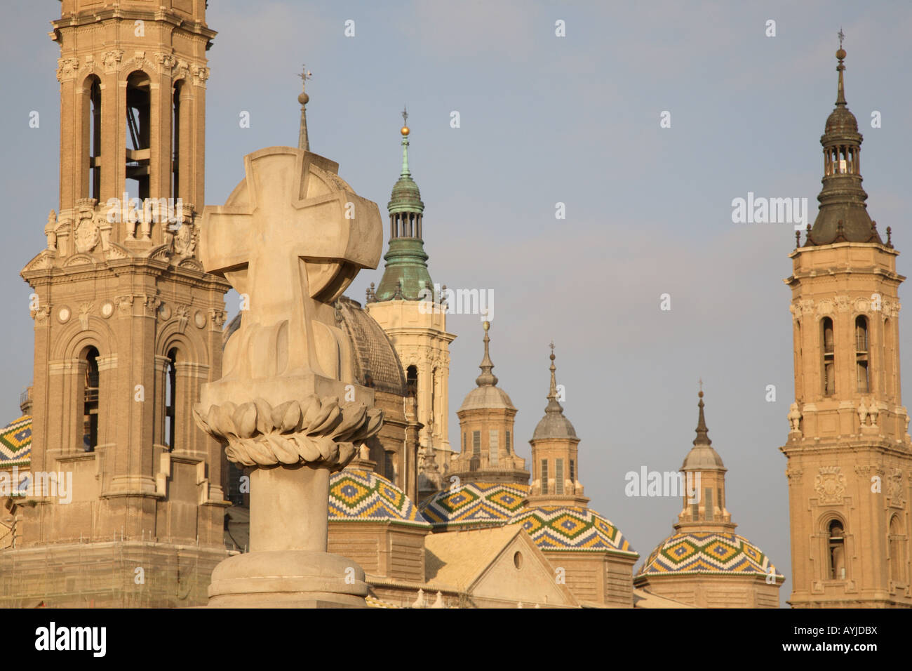 Basilica de Nuestra Senora del Pilar from Piedra Bridge, Zaragoza, Aragon, Spain Stock Photo
