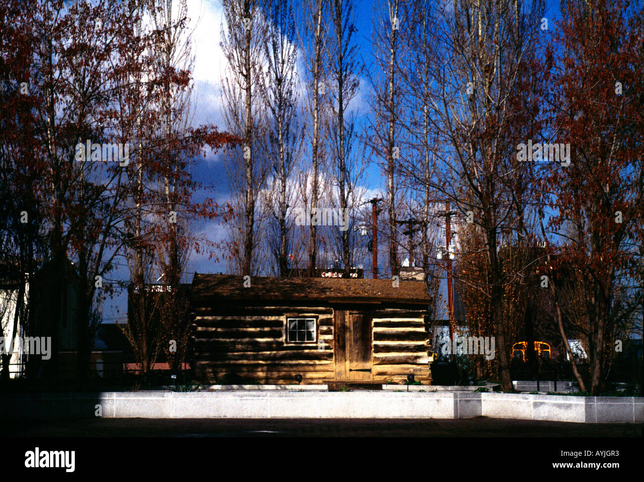 Salt Lake City Utah Usa Log Cabin Stock Photo 9783922 Alamy