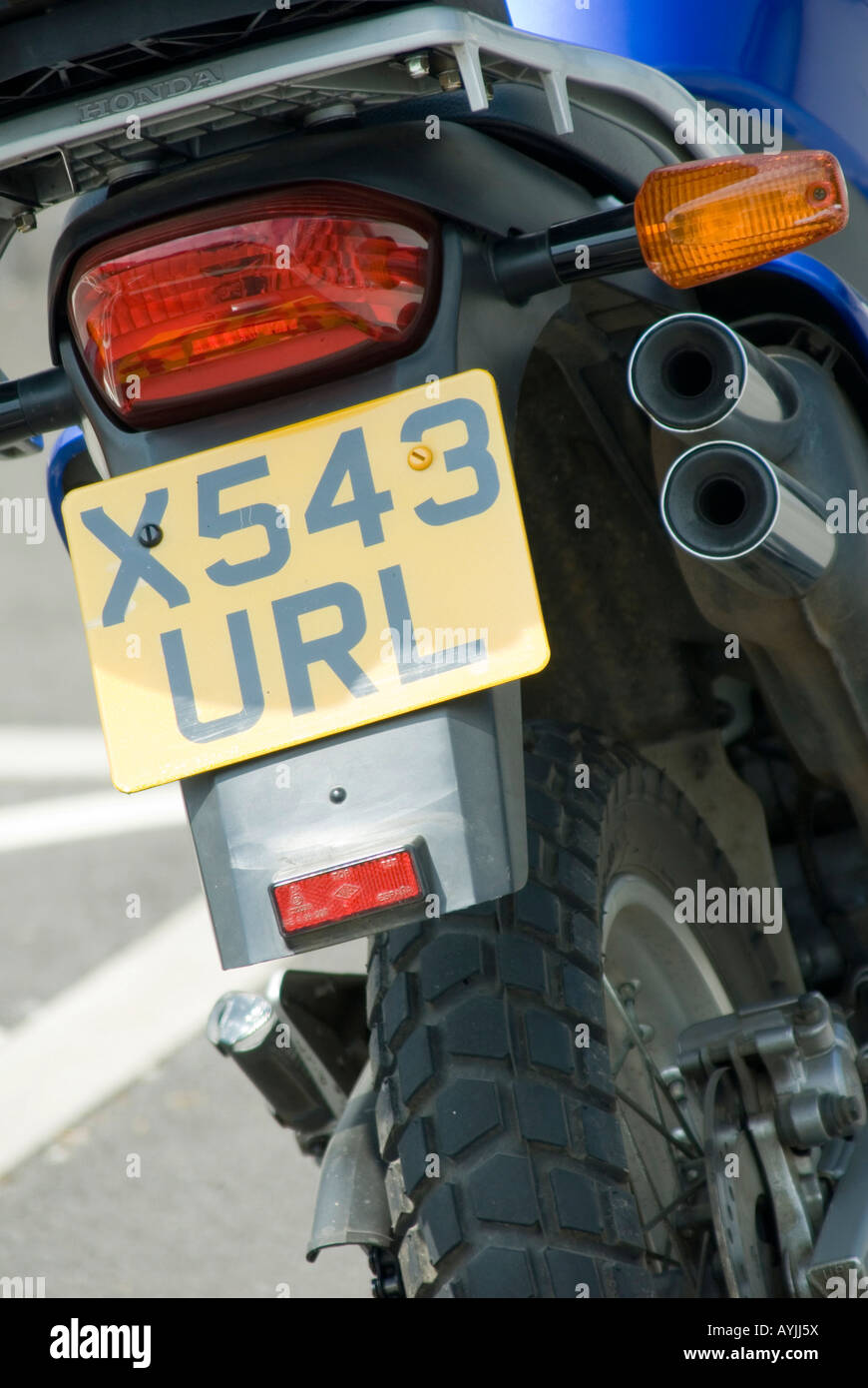 registration plate on a motorbike in the uk Stock Photo - Alamy