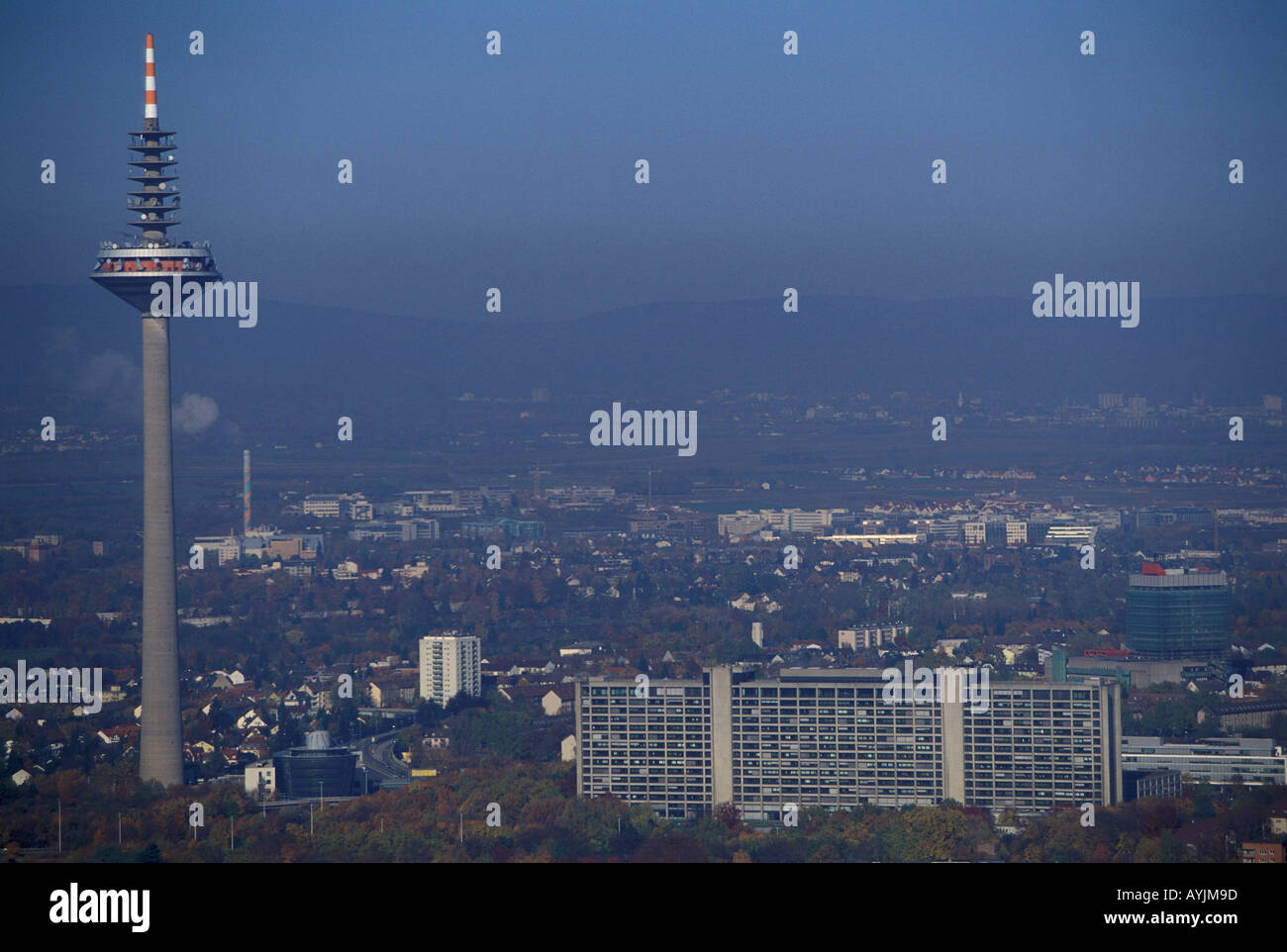 Stadtansicht Frankfurt Main mit Fernsehturm Stock Photo