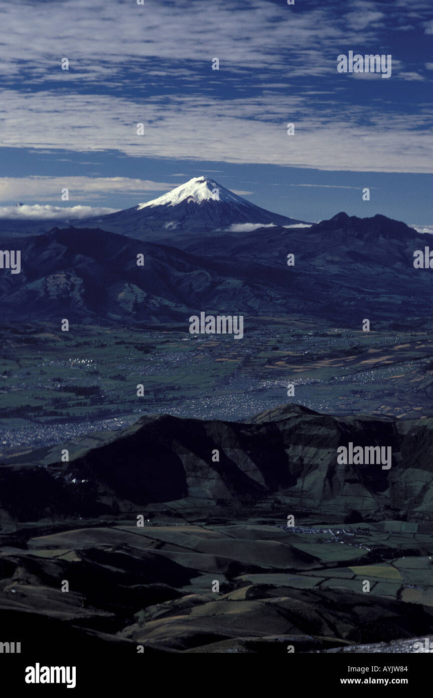 Mt cotopaxi hi-res stock photography and images - Alamy