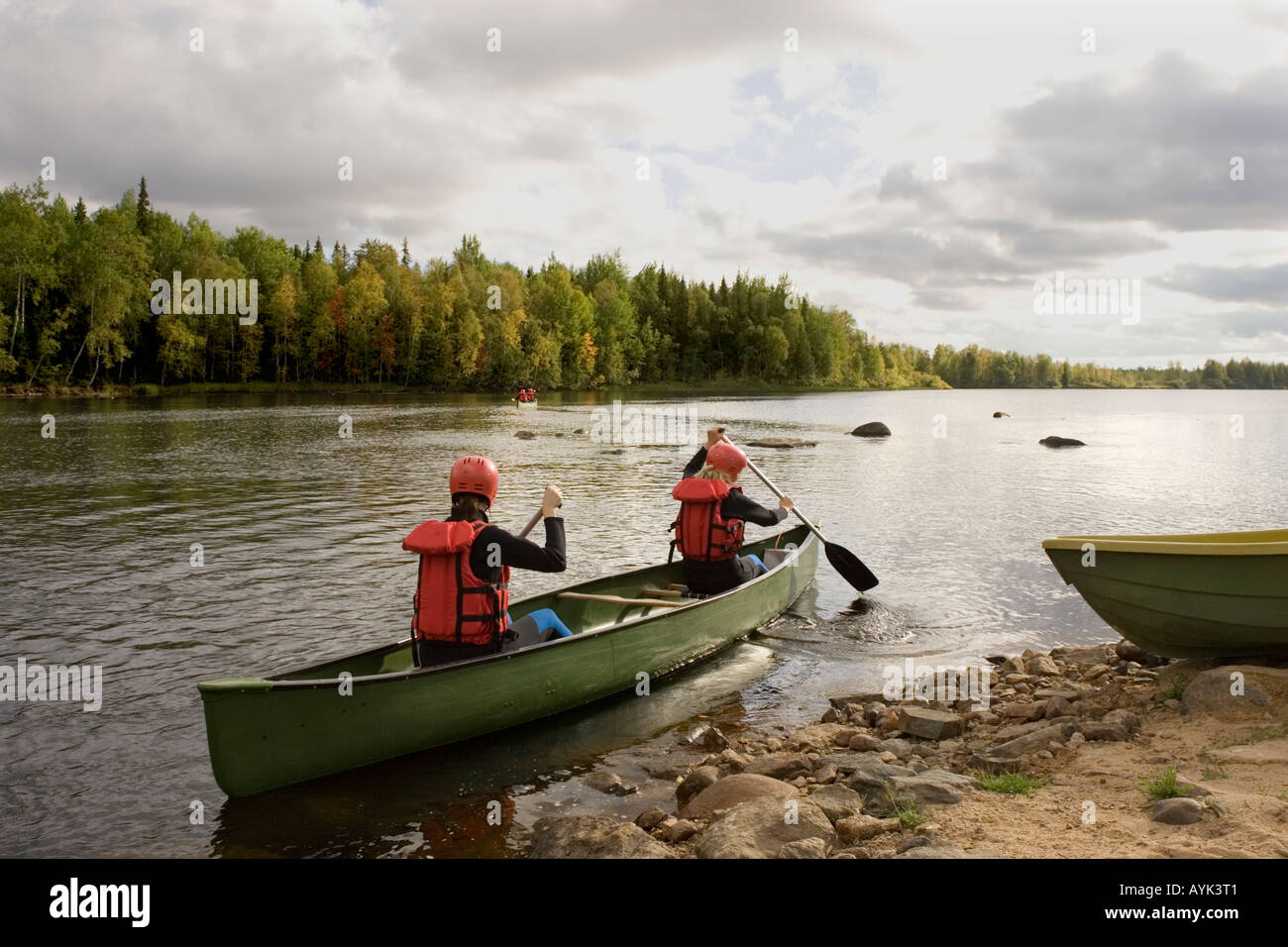 Canoeing on River Raudanjoki Arctic Circle Hiking Area near Rovaniemi Finland Stock Photo Alamy