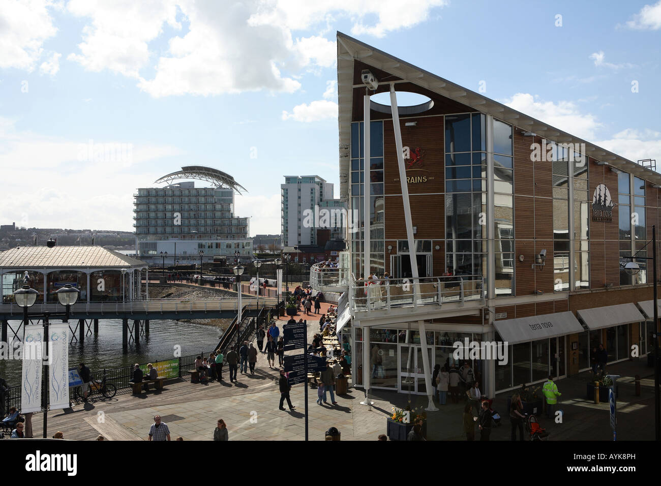Mermaid Quay, Cardiff Bay Stock Photo Alamy