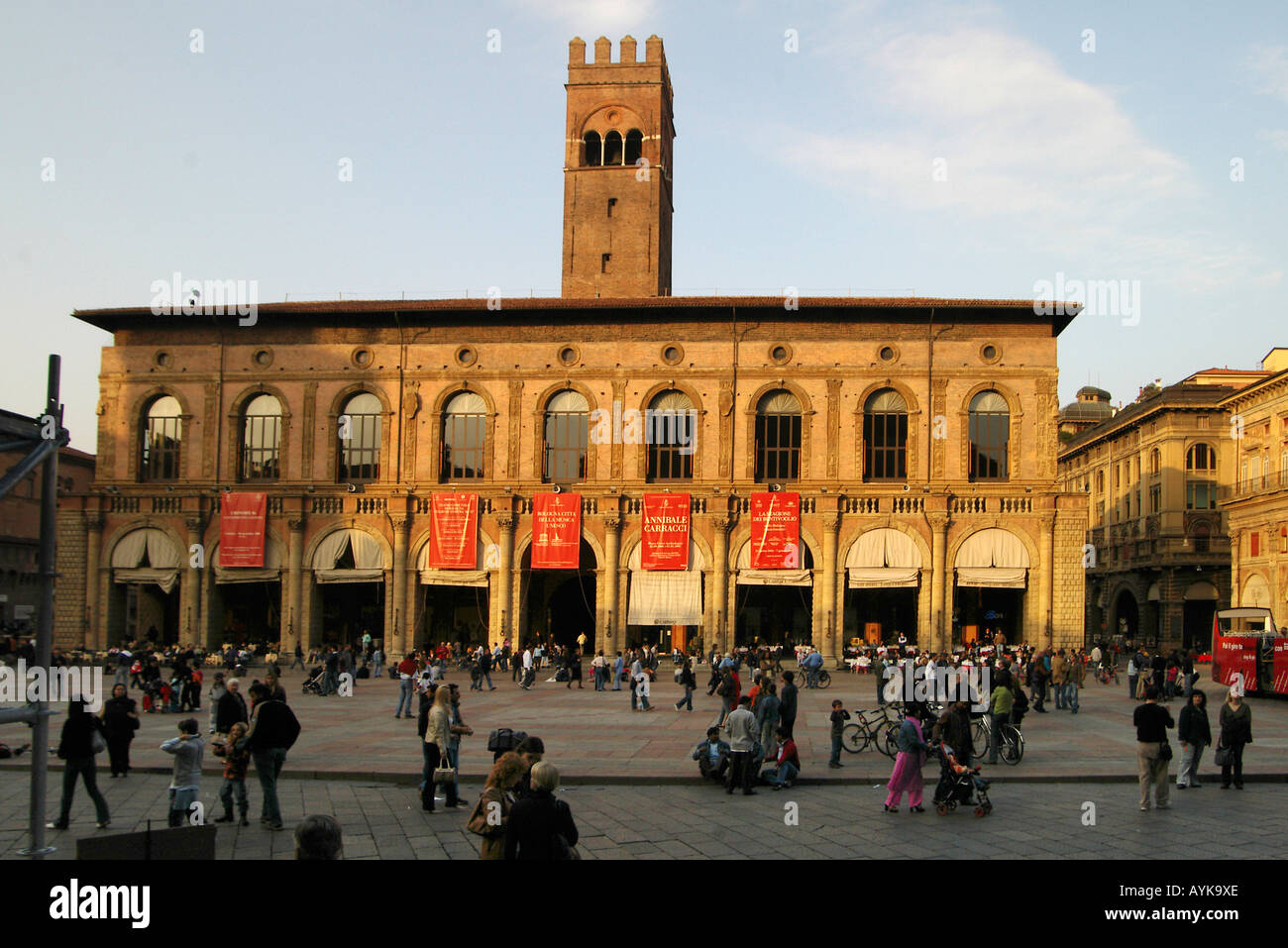 Piazza maggiore square central bologna hires stock photography and