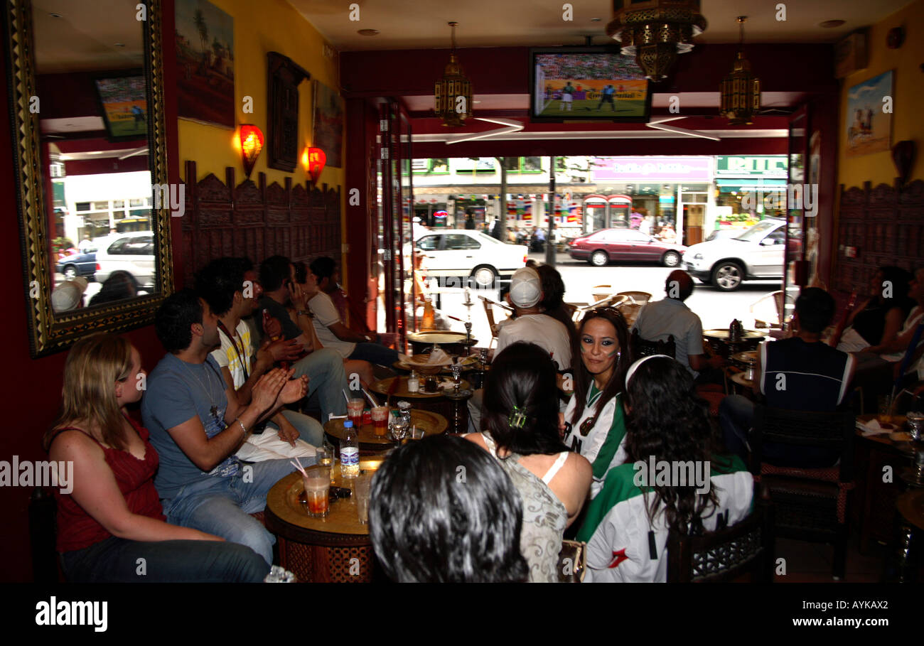 Iranian fans watching their 2006 World Cup Finals game vs Mexico, Palms Palace Restaurant, Edgware Road, London Stock Photo