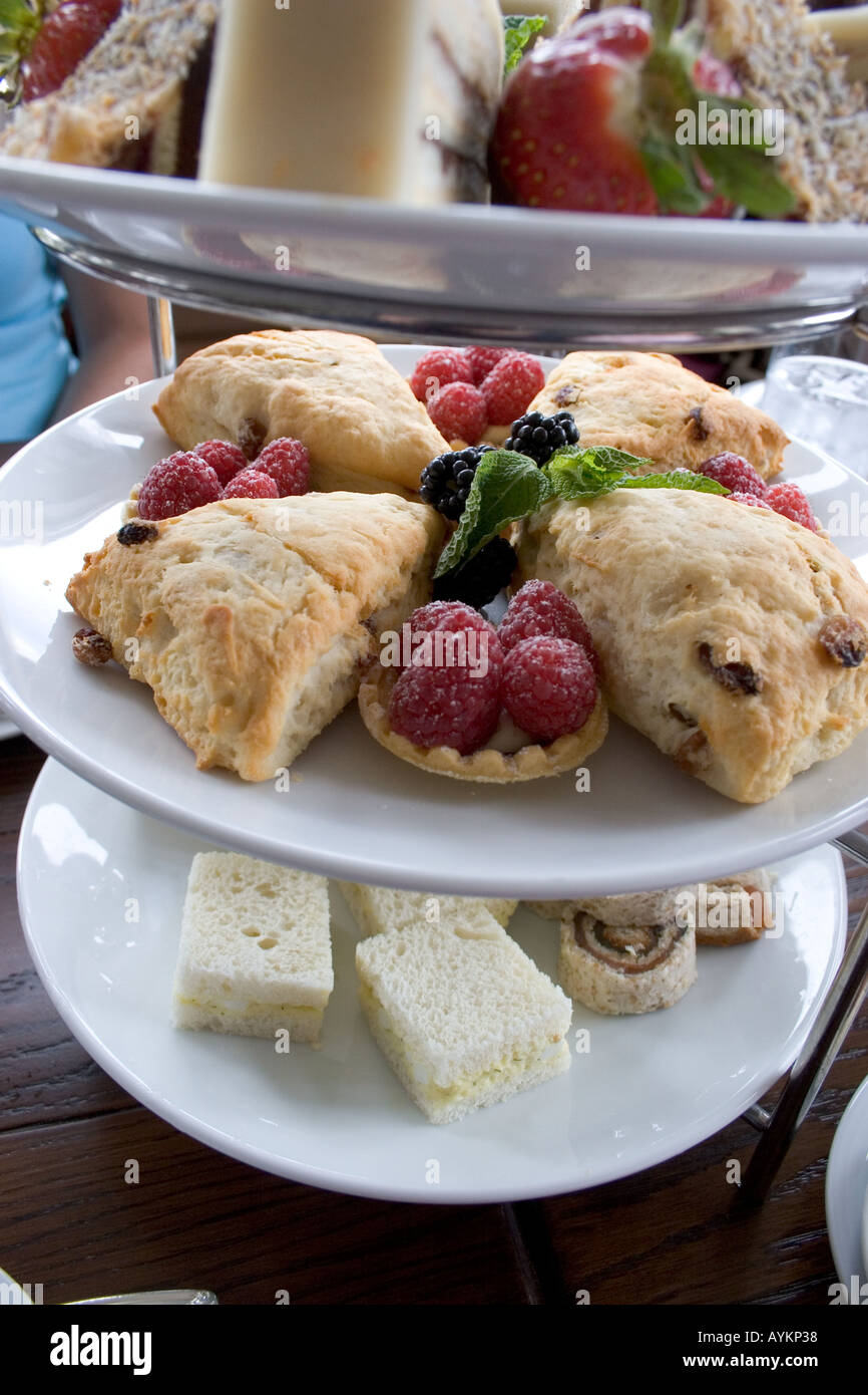 Rundle Lounge Afternoon Tea At The Fairmont Banff Springs Banff Stock Photo Alamy